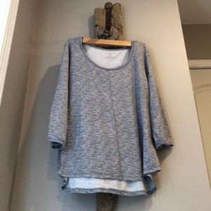 Women’s sweatshirt
